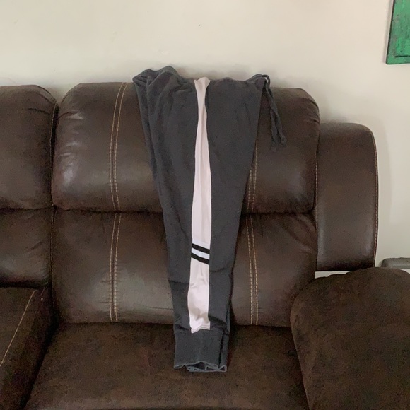 Victoria Secret pink joggers - Picture 5 of 5